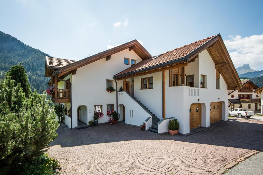 Apartments Tino La Valle Exterior photo